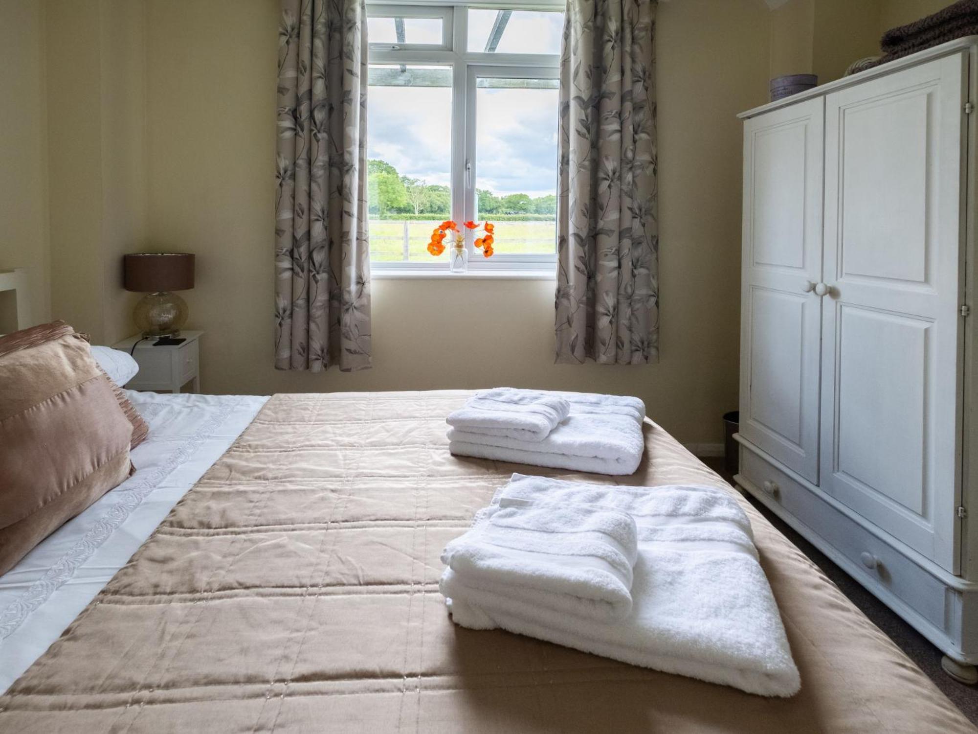 Holiday Home Woodhouse-4 By Interhome Shermanbury Екстериор снимка