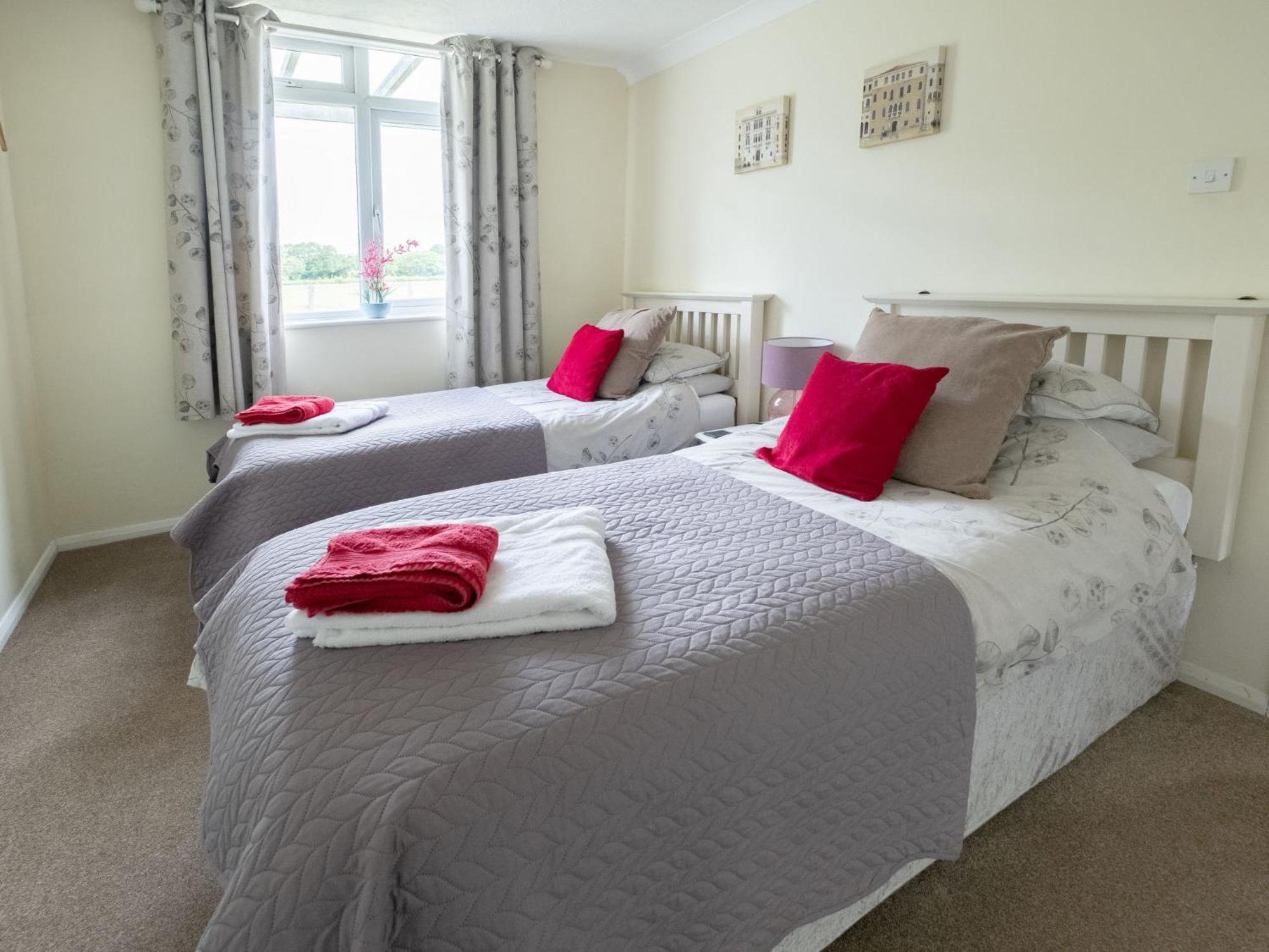 Holiday Home Woodhouse-4 By Interhome Shermanbury Екстериор снимка